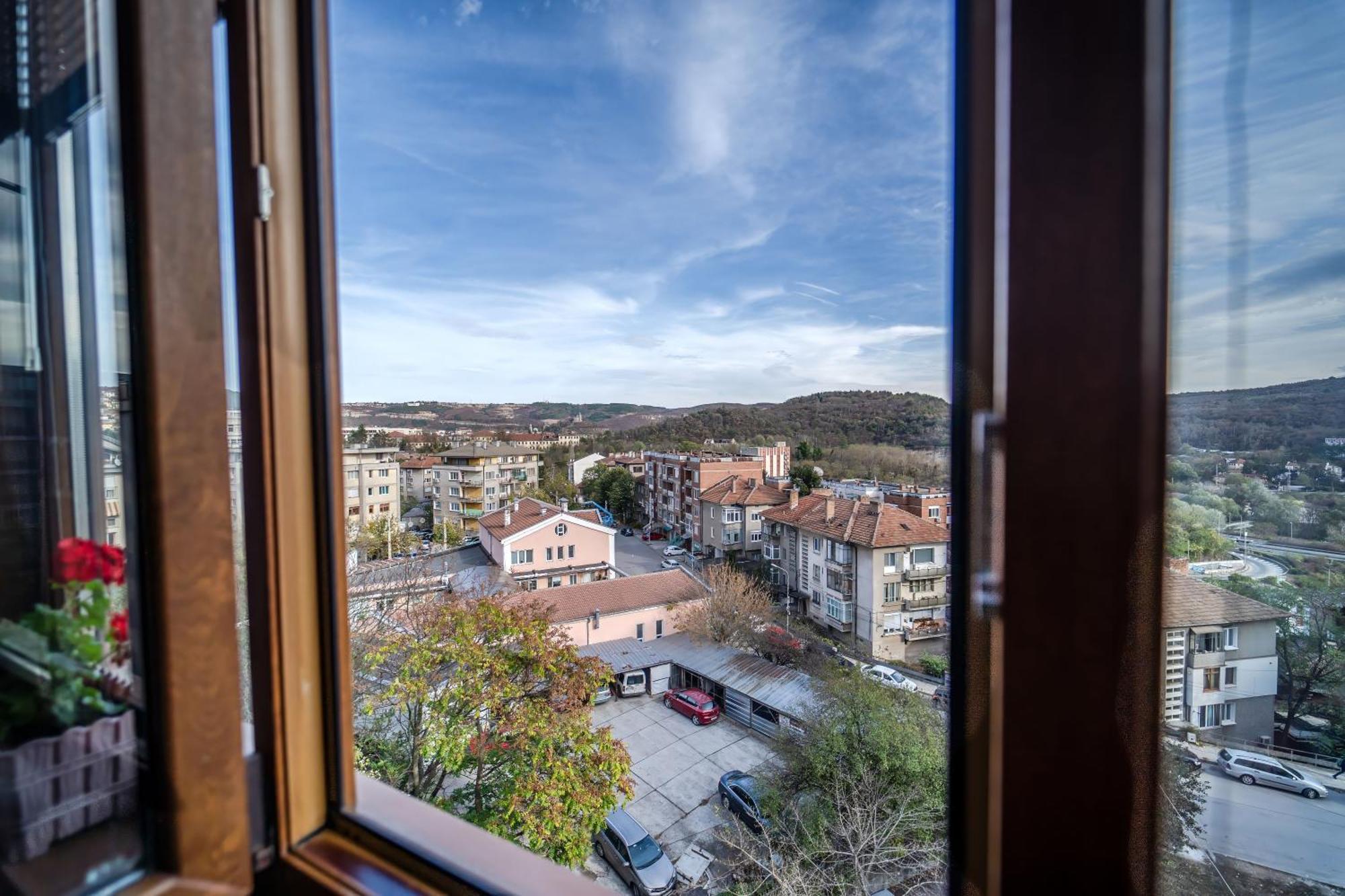 Апартамент Грация Veliko Turnovo Bagian luar foto